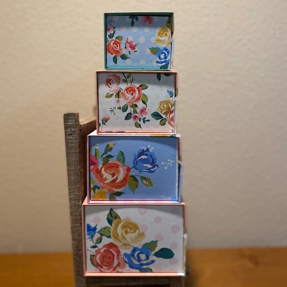 Spring Floral Nesting Boxes Set Of 4, Floral Stackable Decorative Storage Boxes - Picture 5 of 16